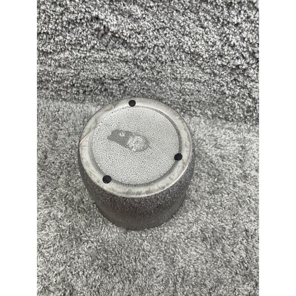 Silver Cylinder Shape Planter Pot Vase Solid 7" Height - Picture 3 of 12